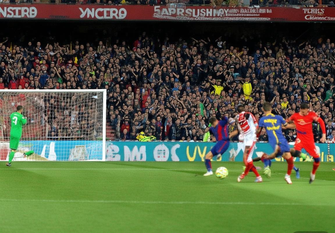 巴塞罗那VS拉科鲁尼亚：巅峰对决激情回顾与战术解析